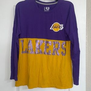 MEDIUM UNISEX NBA LA LAKERS LONG SLEEVE TEE
